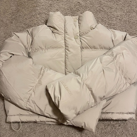 LULULEMON WUNDER PUFF SUPER CROPPED JACKET TRENCH SZ 4 - Picture 5 of 13